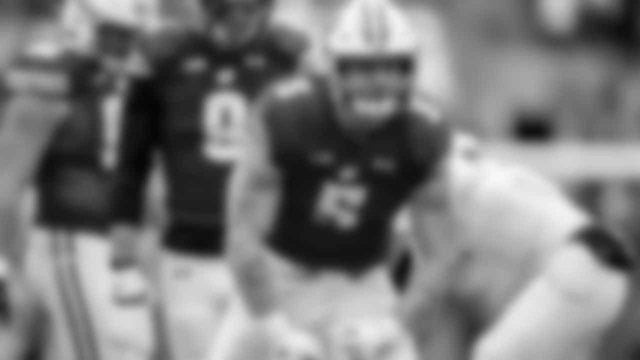 Pick 5, 103 General: Leo Chenal, LB, Universidad de Wisconsin