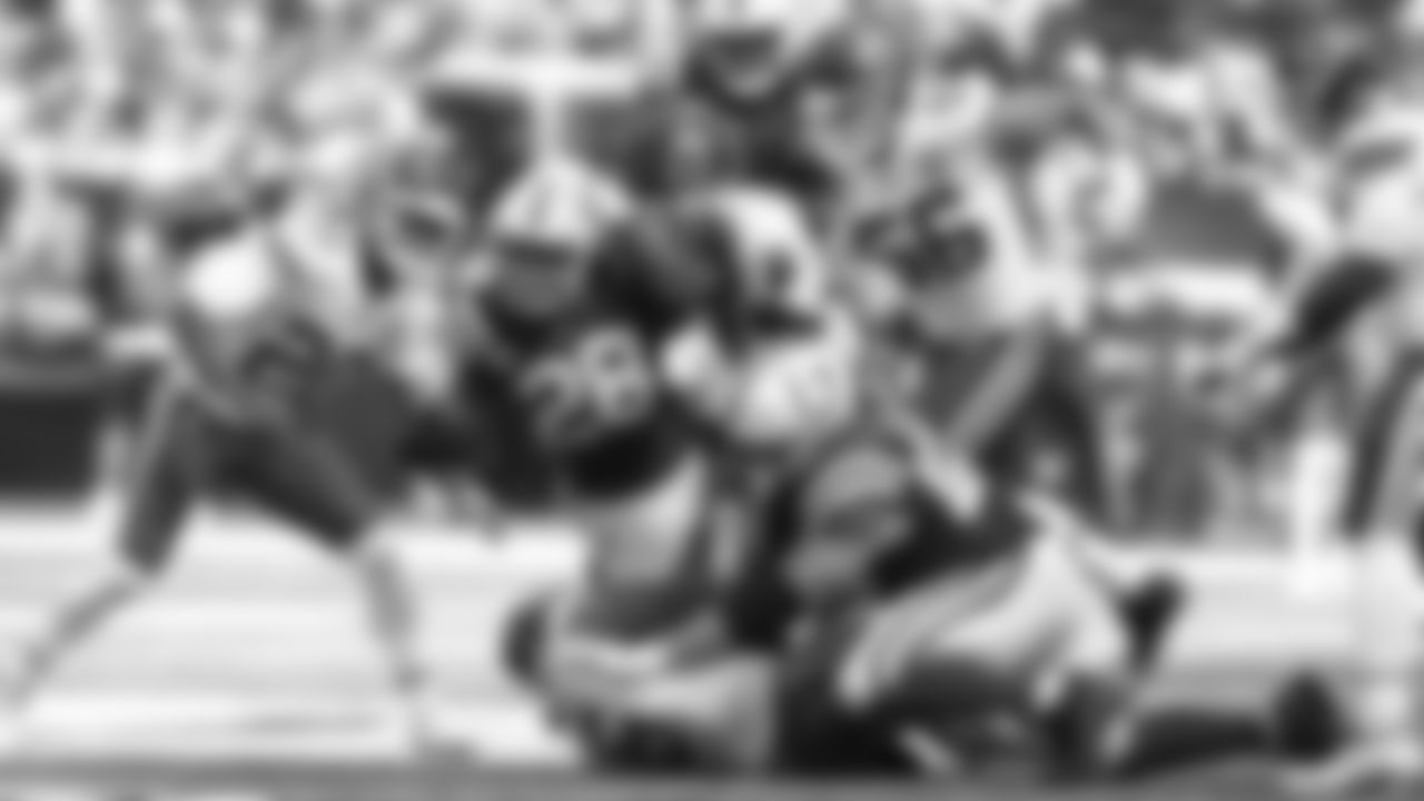 Kansas City Chiefs vs Indianapolis Colts at Lucas Oil Stadium on September 25th, 2022.