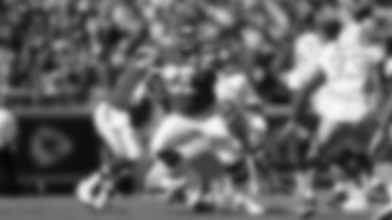 Kansas City Chiefs vs Los Angeles Chargers at GEHA Field at Arrowhead Stadium in Kansas City, MO on September 26, 2021