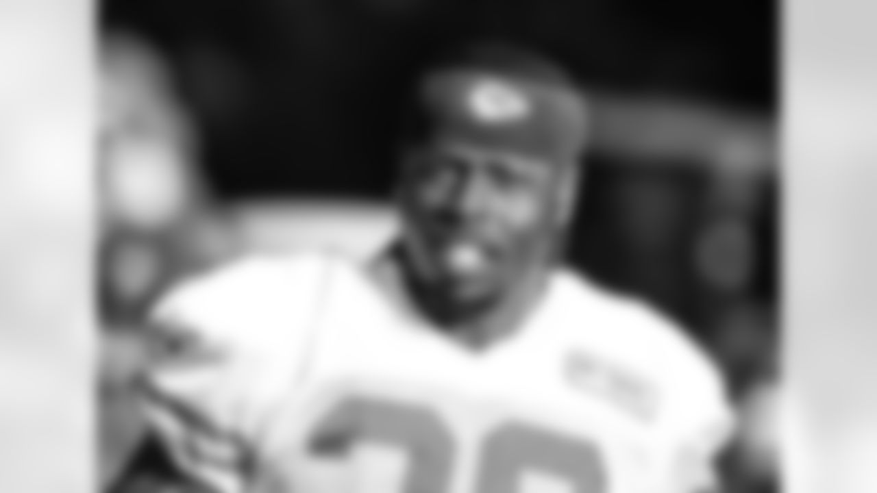 Kansas City Chiefs defensive back Ron Parker (38)