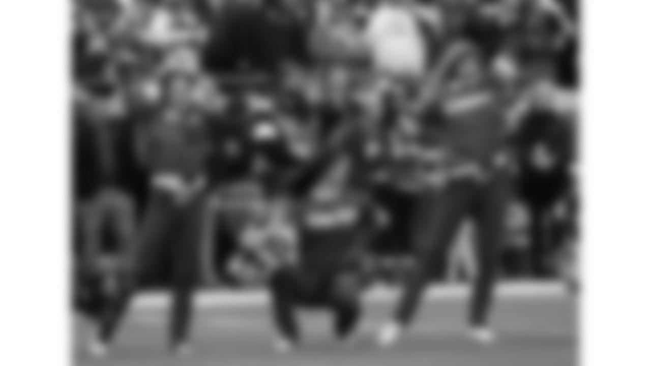 022_2019_CheerChargers
