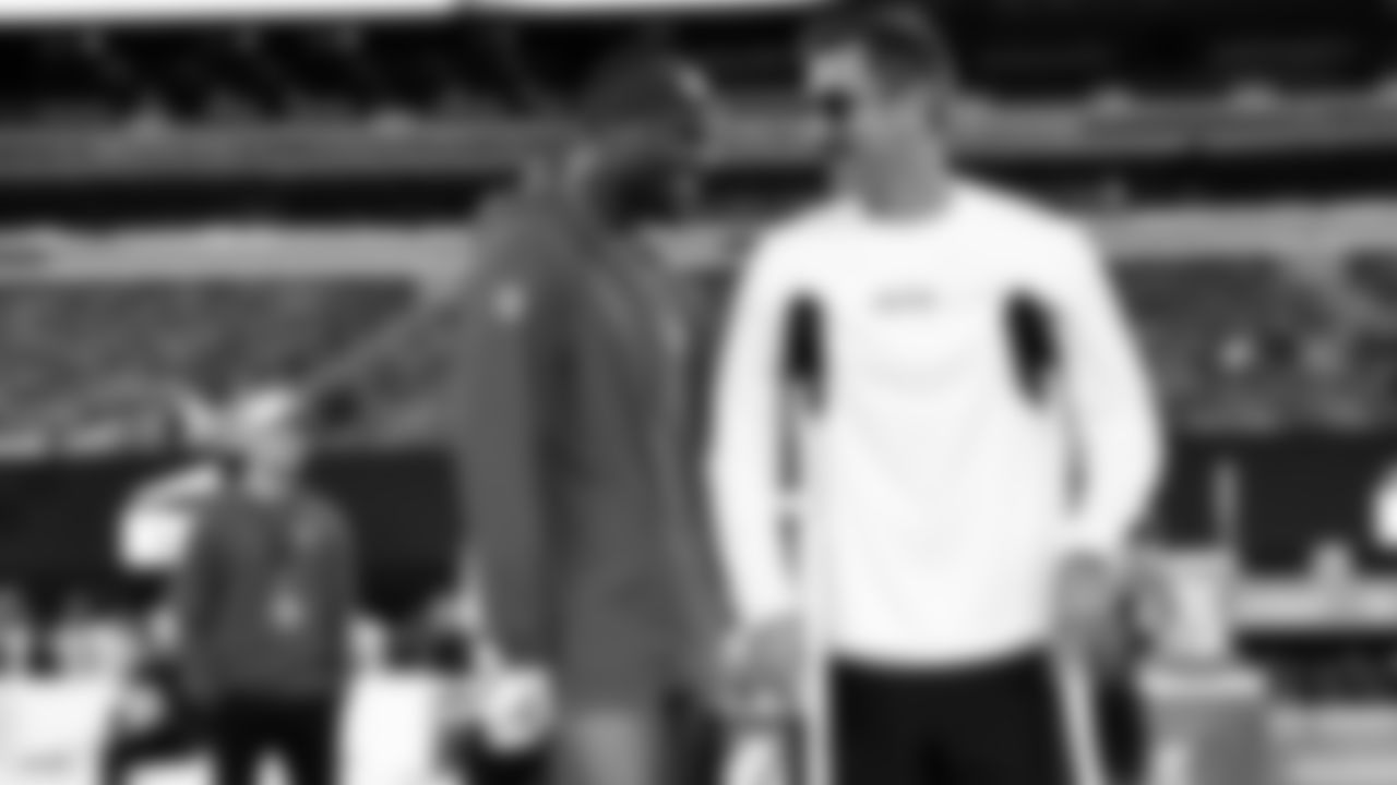 Kansas City Chiefs wide receiver Marquez Valdes-Scantling (11) with New York Jets quarterback Aaron Rodgers prior to the regular season Week 4 NFL Football Game on Sunday, October 1, 2023 at MetLife Stadium in East Rutherford, NJ.