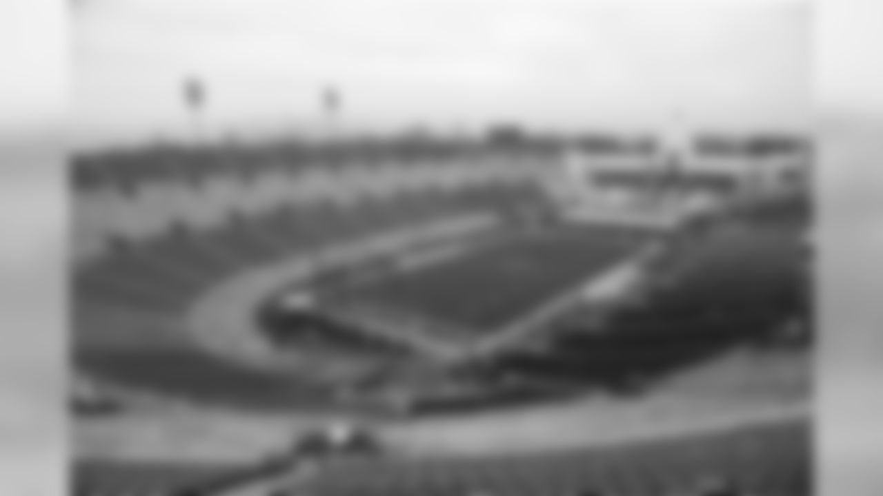 Kansas City Chiefs at Los Angeles Rams at Los Angeles Memorial Coliseum on November 19, 2018