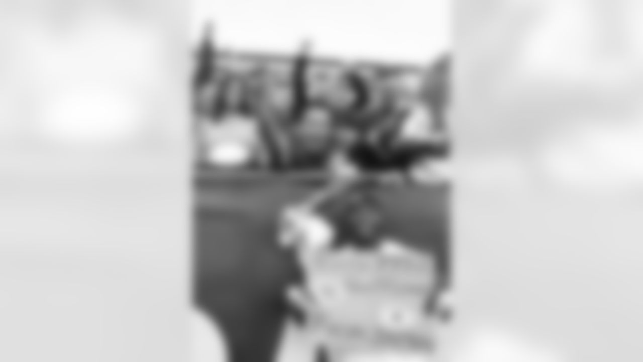 Fans with Kansas City Chiefs corner back Brandon Flowers (24)