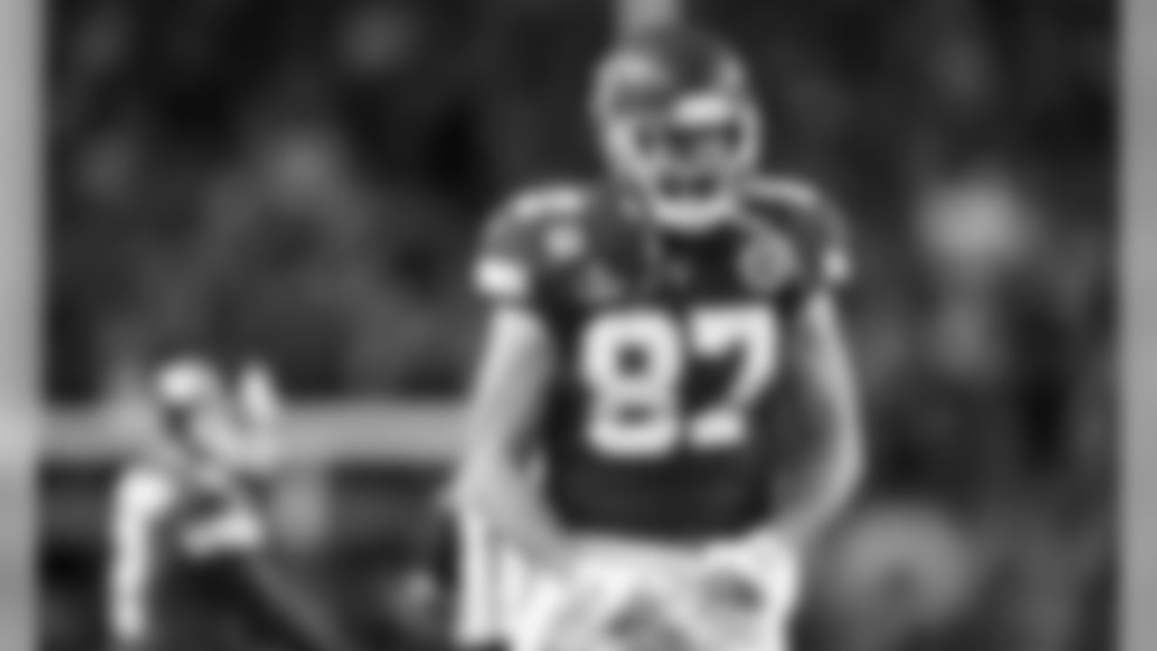 Kansas City Chiefs Tight End Travis Kelce (87) during Super Bowl LIV between the Kansas City Chiefs and San Francisco 49ers on February 2, 2020.