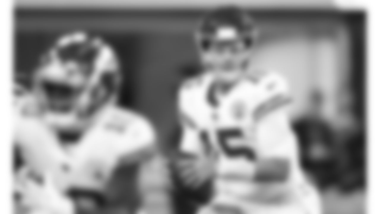 Kansas City Chiefs quarterback Patrick Mahomes (15) during an NFL football game against the Los Angeles Chargers, Thursday, December 16, 2021 in Los Angeles.