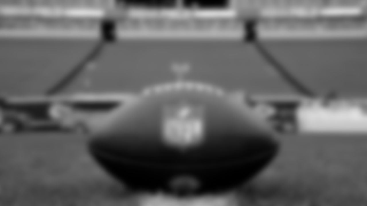 Kansas City Chiefs vs Denver Broncos, GEHA Field at Arrowhead Stadium, Kansas City, MO on December 5, 2021