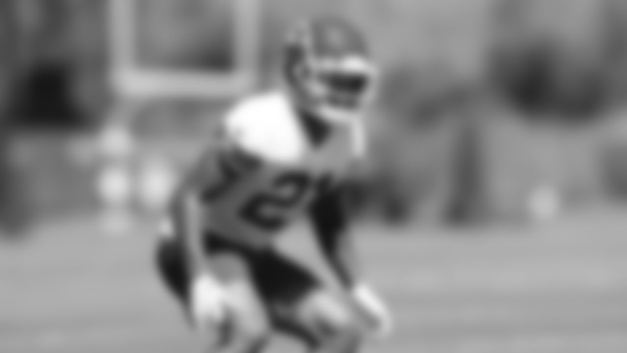 Kansas City Chiefs corner back Trent McDuffie (21) during practice on Tuesday August 30, 2022.
