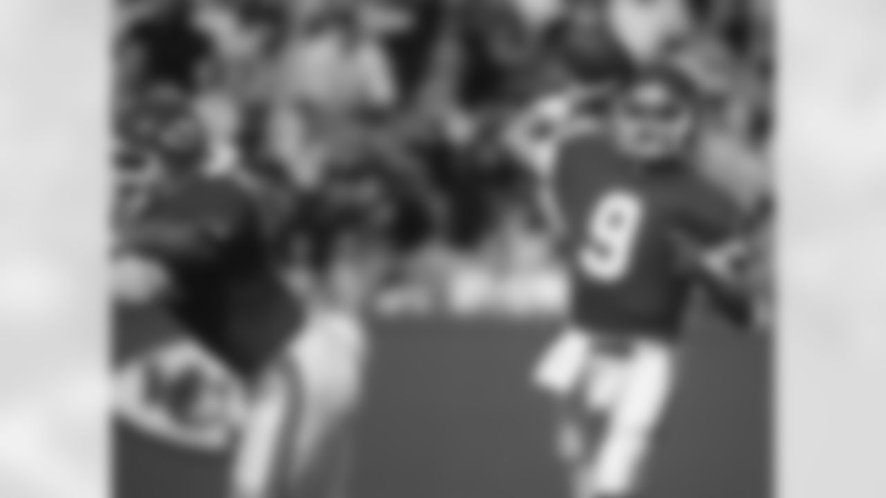 Leading Passer
Bill Kenney, 181/338, 53.6 percent, 2,536 yards, 17 touchdowns and nine interceptions; 83.6 QBR