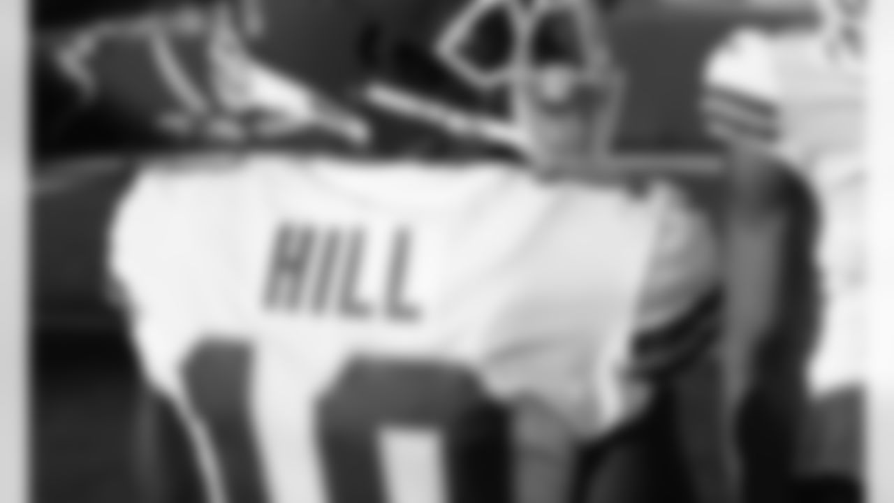 Kansas City Chiefs wide receiver Tyreek Hill (10) prior to an NFL football game against the Tampa Bay Buccaneers at Raymond James Stadium on November 29, 2020.