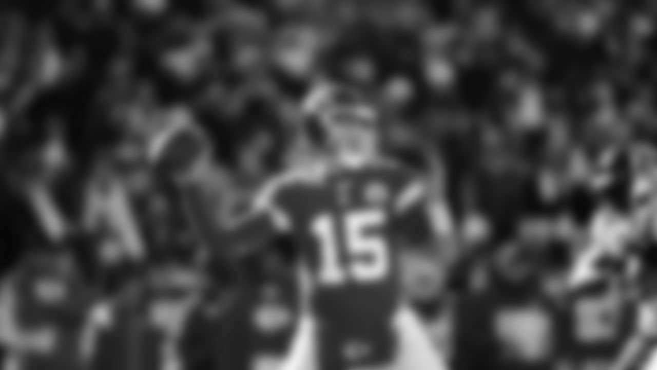 Kansas City Chiefs quarterback Patrick Mahomes (15) passes the football during an NFL Football game against the Jacksonville Jaguars, Sunday, November 13, 2022 in Kansas City.