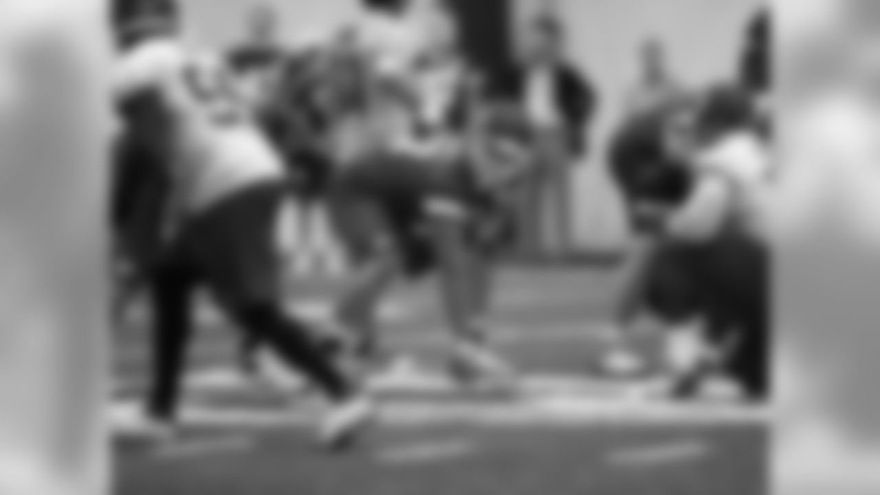 77 - Matt Reynolds - T // HT. 6-4, WT. 310 // College: BYU // Hometown: Provo, Utah
