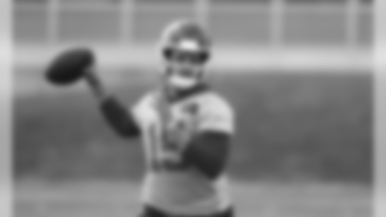 The Kansas City Chiefs practice to take on the Houston Texans.