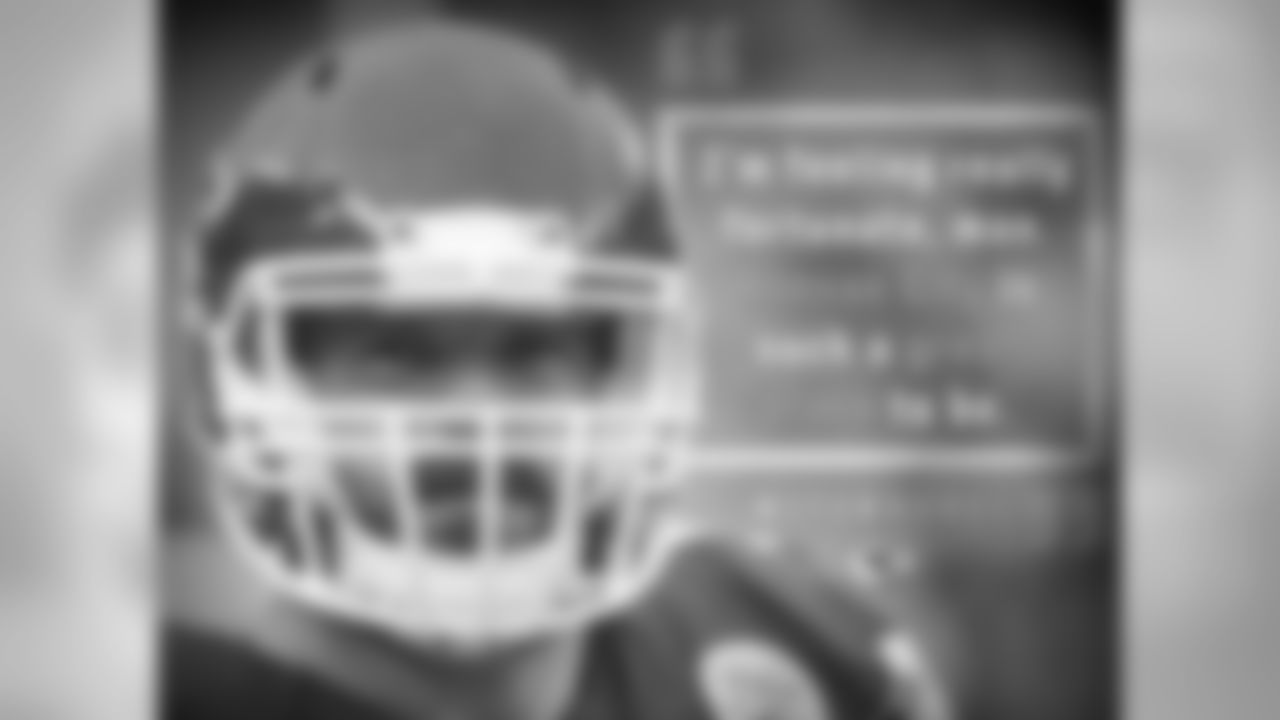 Mitch Morse, OL