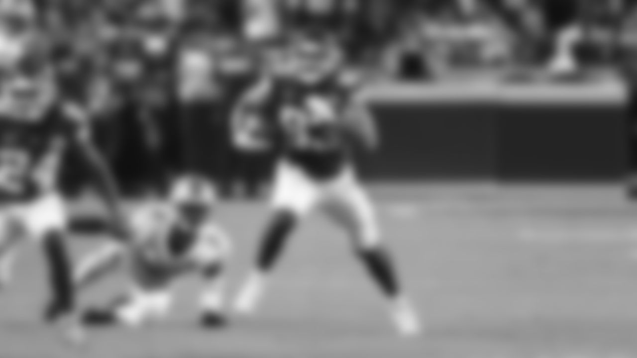 The Kansas City Chiefs face off against the Detroit Lions at GEHA Field at Arrowhead Stadium on September 7, 2023