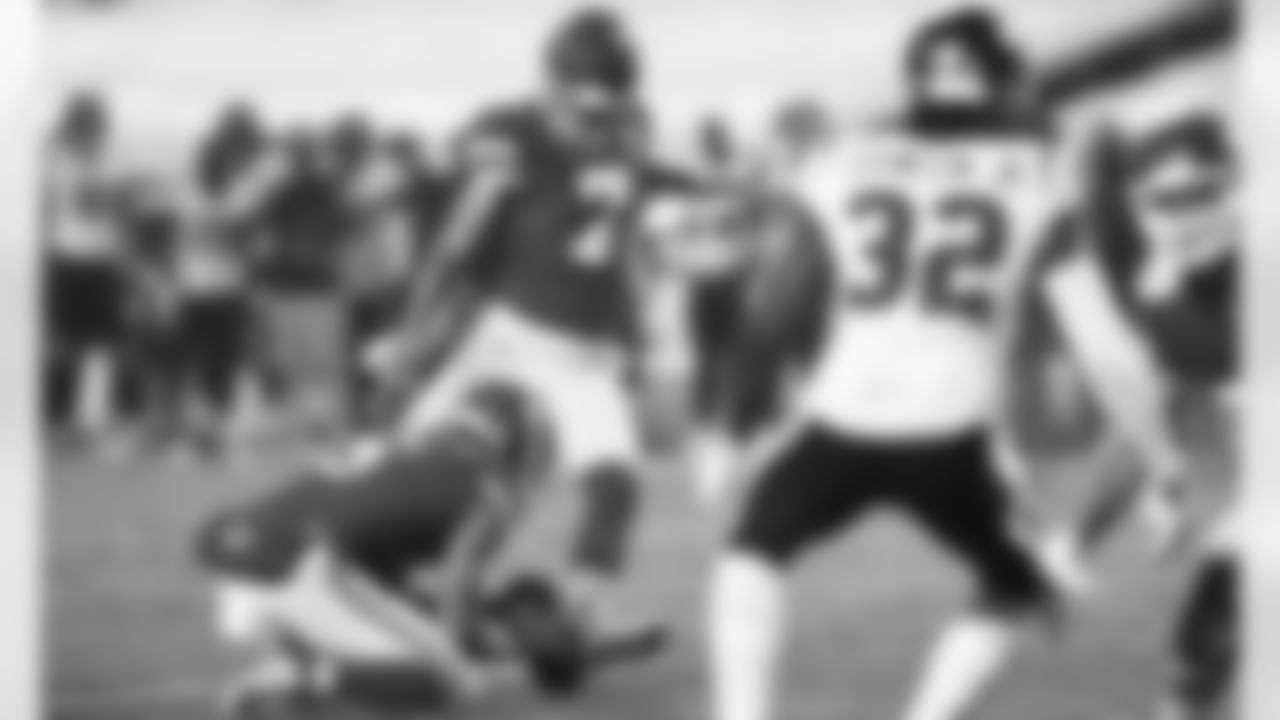 081_ChiefsvsTexansGameAction_2020