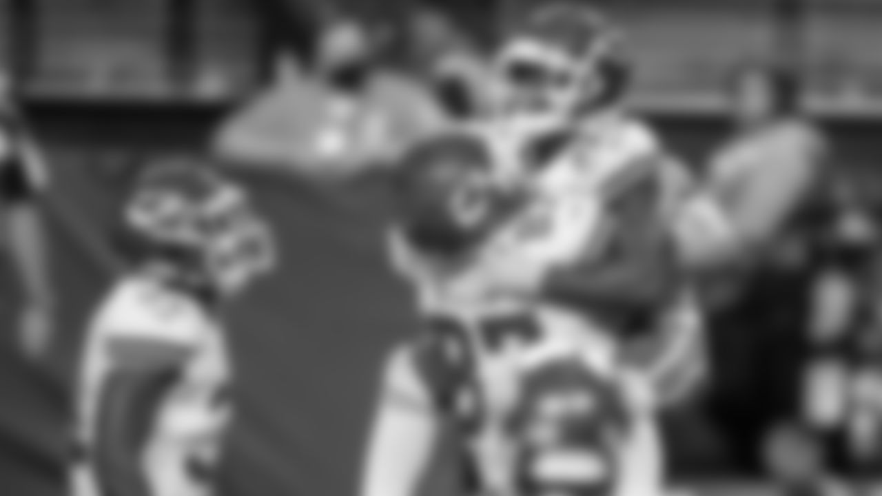 Kansas City Chiefs Wide Receiver Tyreek Hill (10) celebrates with Tight End Travis Kelce (87) after he makes a game winning catch during an NFL Football game against the Las Vegas Raiders, Sunday November 22, 2020 in Las Vegas.