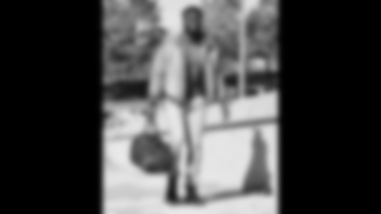 Kansas City Chiefs defensive end Demone Harris (96) arrives at Kansas City International to travel to Washington for Sundays game. October 16, 2021