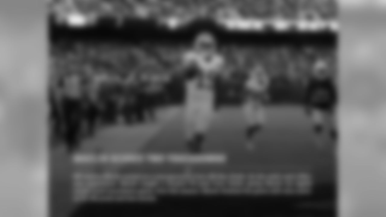 MACLIN SCORES TWO TDS: WR Jeremy Maclin scored on a one-yard pass from QB Alex Smith. On the club's next offensive possession, Maclin caught a 13-yard TD pass from Smith, giving Maclin his eighth career multi-touchdown game, first this season. Maclin finished the game with nine catches for 95 yards and two scores.