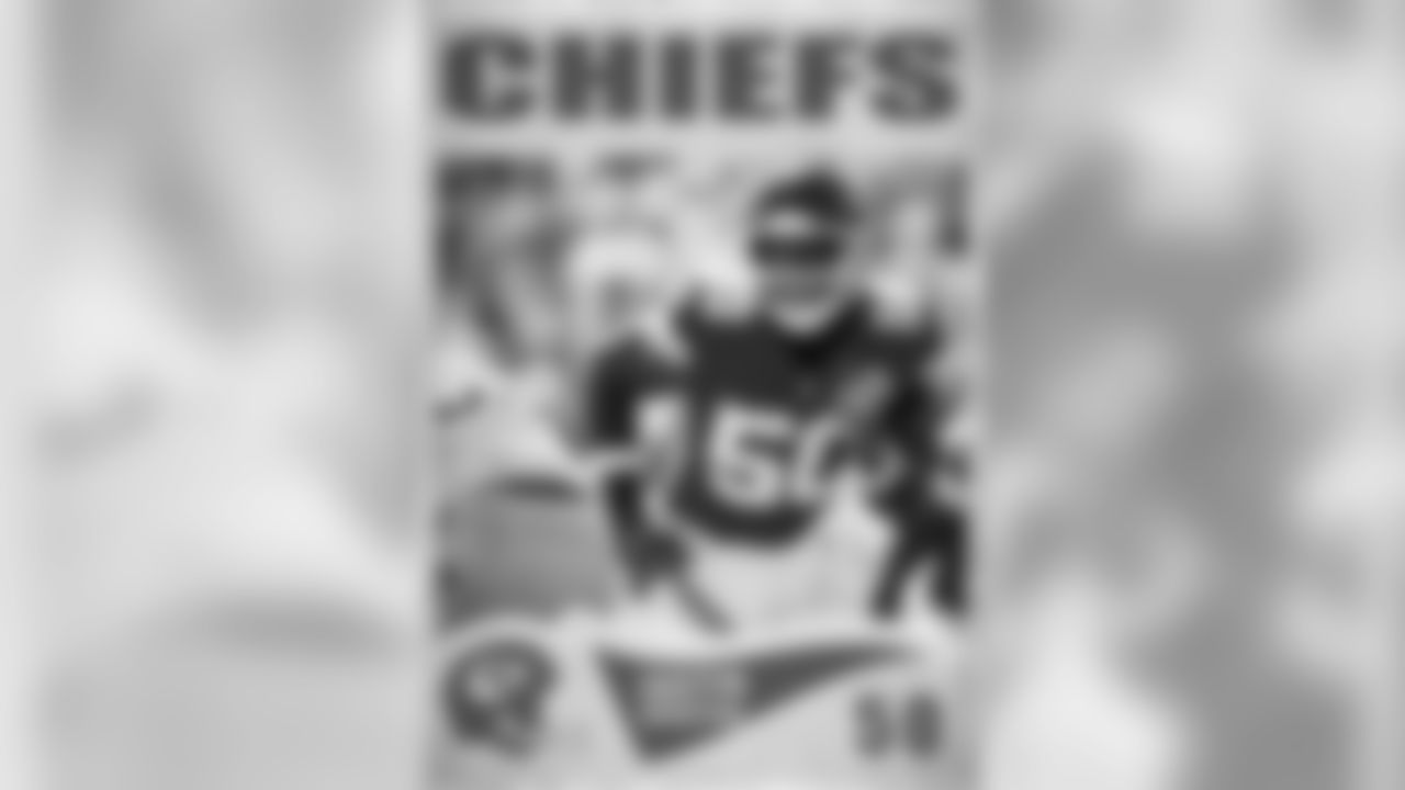 Kansas City Chiefs linebacker Justin Houston (50)