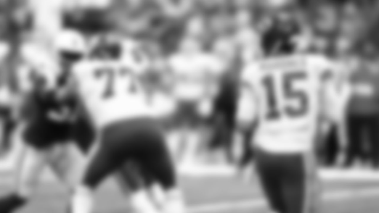 Kansas City Chiefs vs Indianapolis Colts at Lucas Oil Stadium on September 25th, 2022.