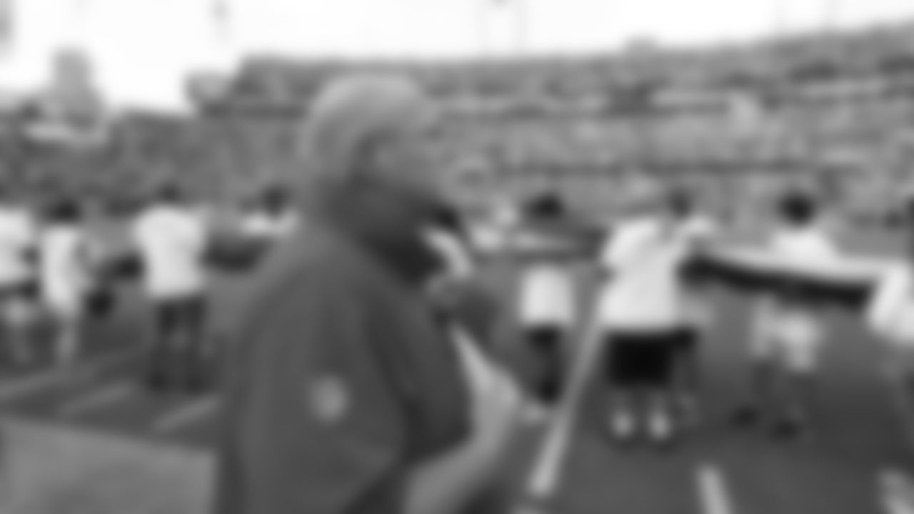 Kansas City Chiefs Head Coach Andy Reid prior to the NFL week 2 matchup against the Jacksonville Jaguars at EverBank Stadium in Jacksonville, Florida on September 17, 2023.