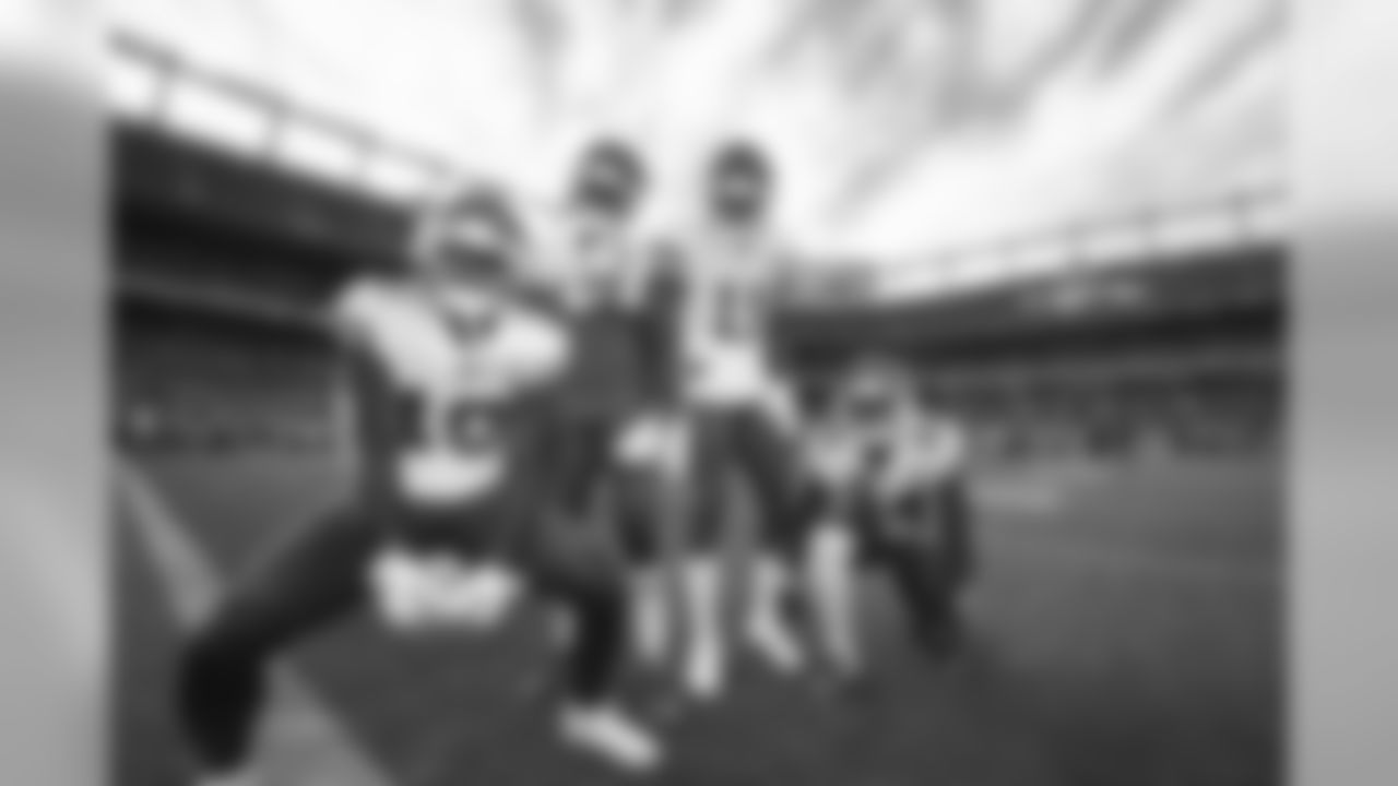 Kansas City Chiefs vs Denver Broncos at Empower Field at Mile High, October 17, 2019