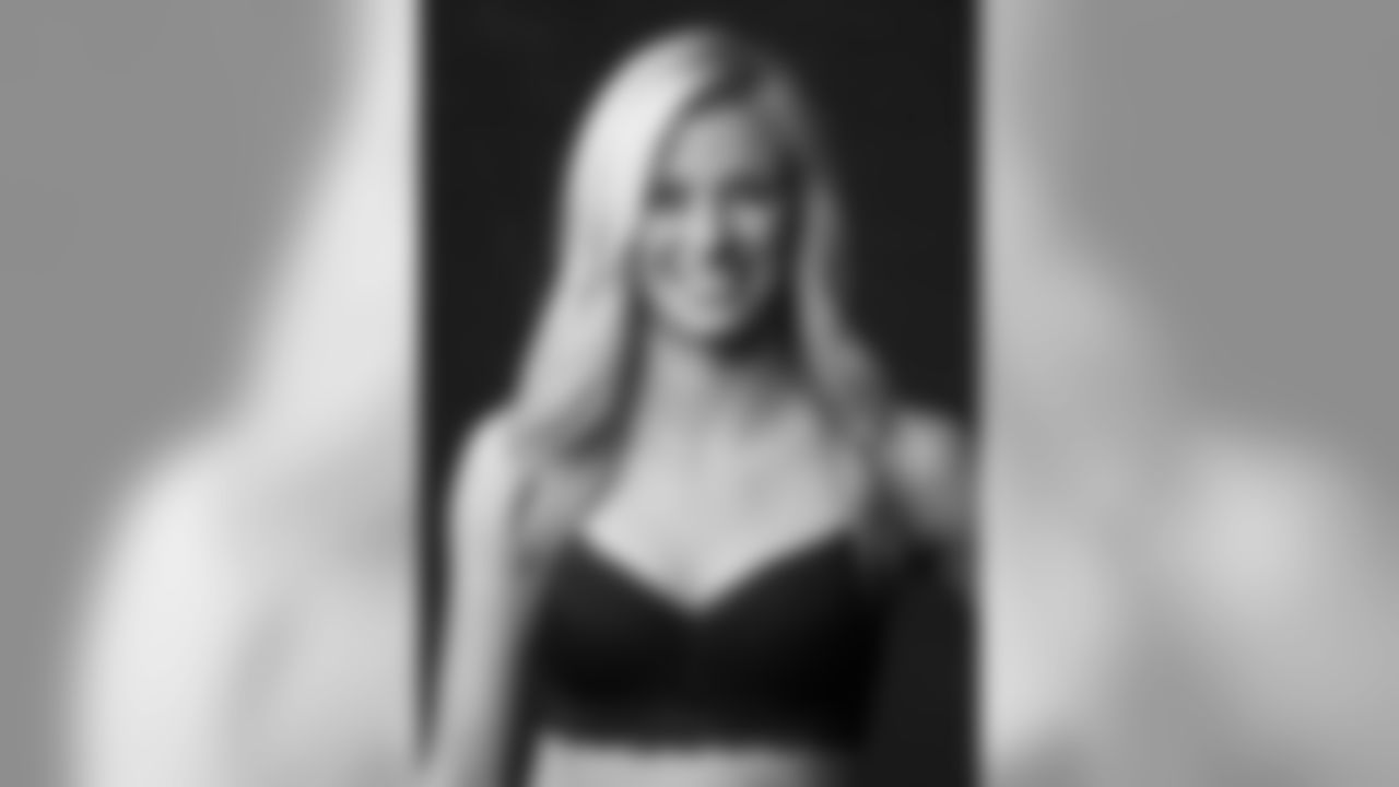 Roberts_Olivia