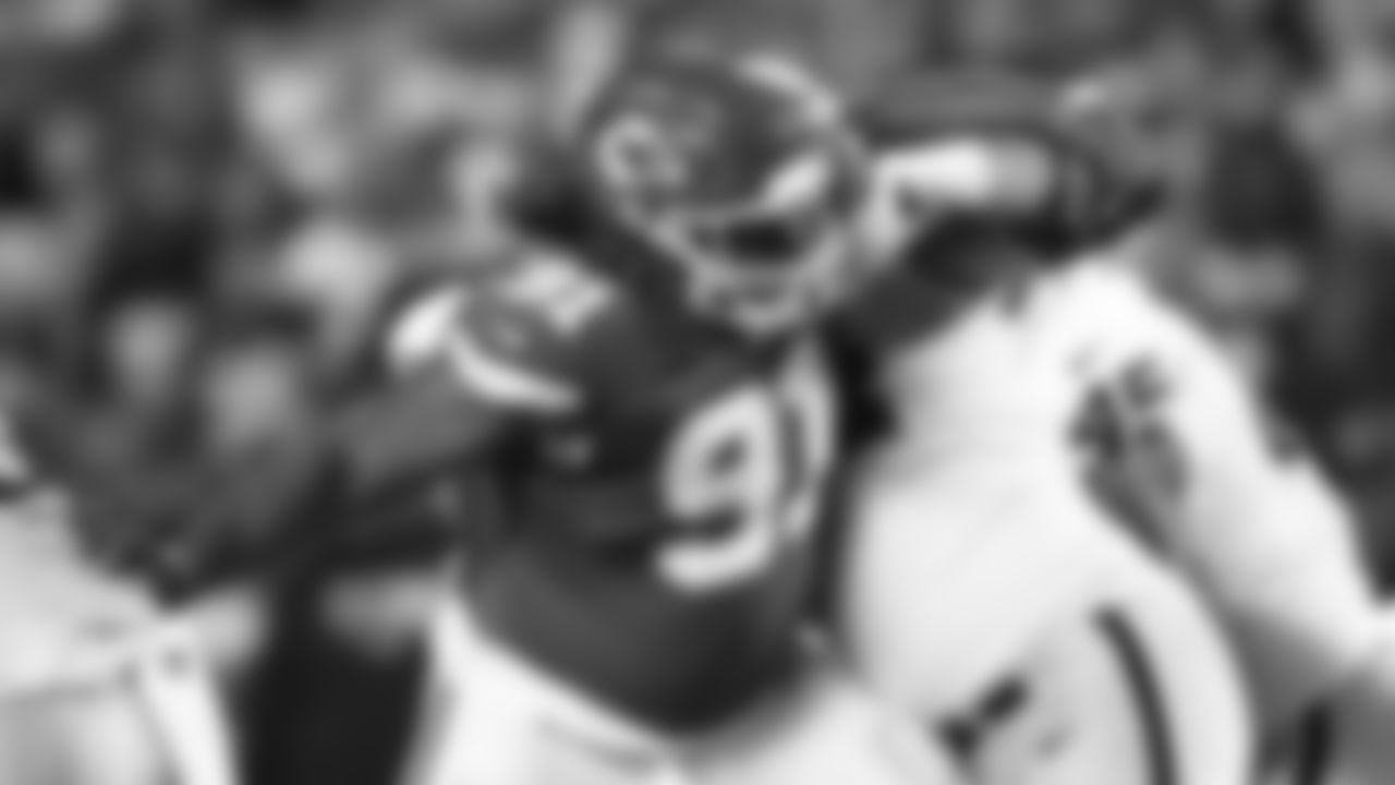 Kansas City Chiefs nose tackle Derrick Nnadi (91)fights through blocks during an NFL football game against the Las Vegas Raiders, Monday October 10, 2022.