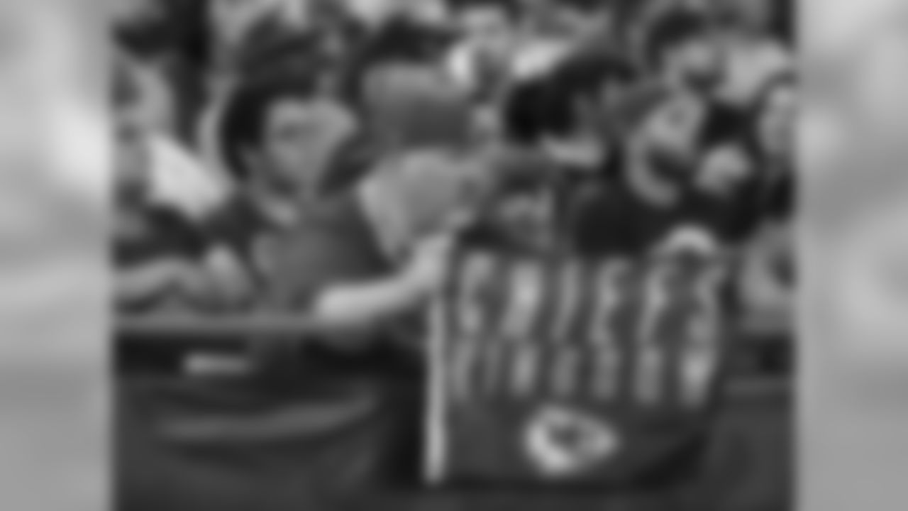 Kansas City Chiefs fans during the first half of the preseason game against the Los Angeles Rams at the Los Angeles Memorial Coliseum on Saturday, August 20, 2016.