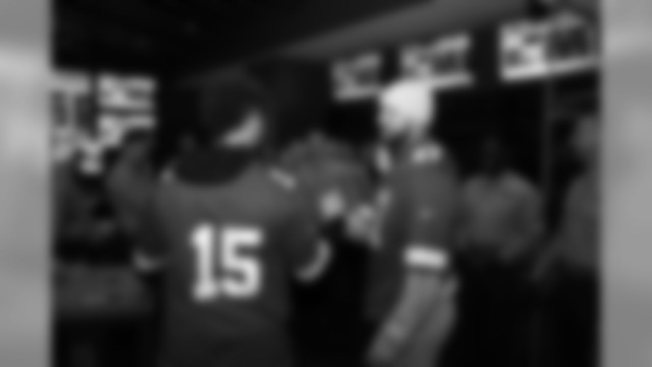 006_Pros.vs.Joes