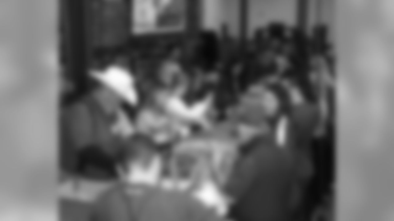 027SB_Caring19