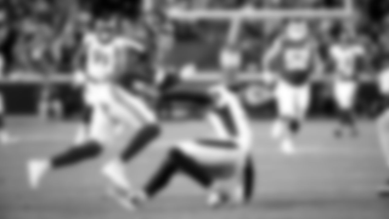 Kansas City Chiefs vs Denver Broncos, GEHA Field at Arrowhead Stadium, Kansas City, MO on December 5, 2021