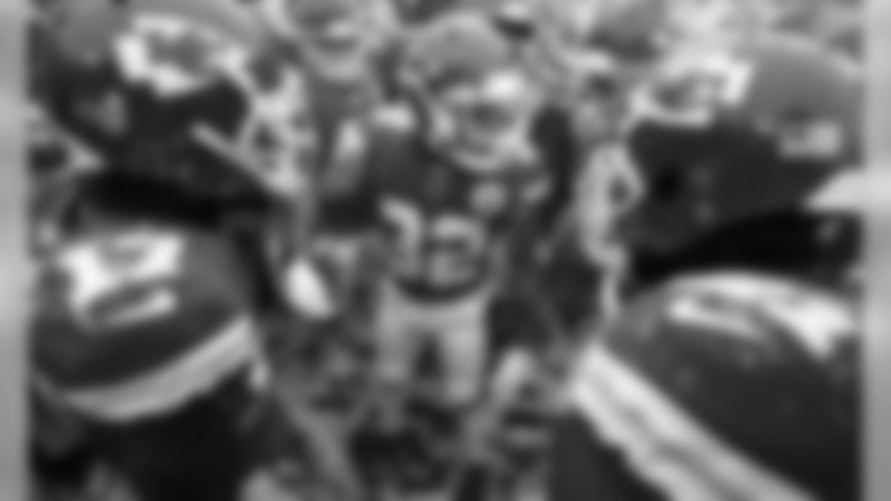 Kansas City Chiefs Safety Tyrann Mathieu (32) prior to the game between the Kansas City Chiefs and the Denver Broncos at Arrowhead Stadium on December 15, 2019.