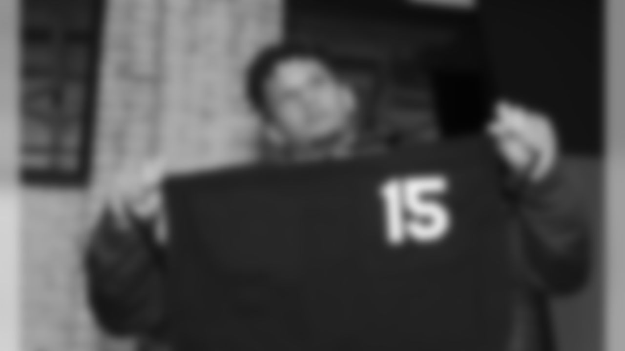 039QueForACause