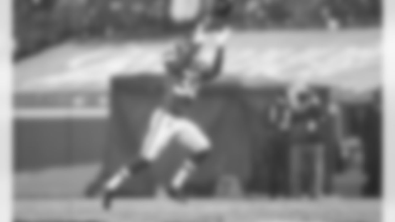 063_ChiefsvsTexansGameAction_2020