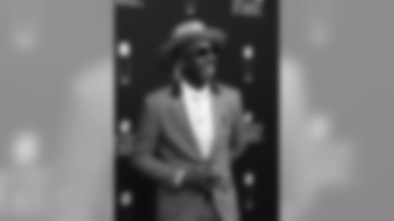 009_NFL_Honors19