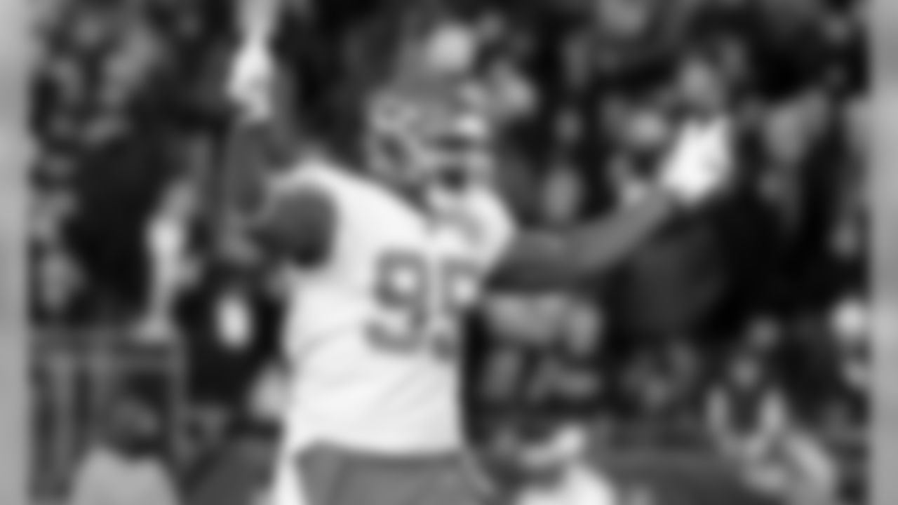 Kansas City Chiefs Defensive Tackle Chris Jones (95) during the game between the Kansas City Chiefs and the New England Patriots on December 8, 2019.