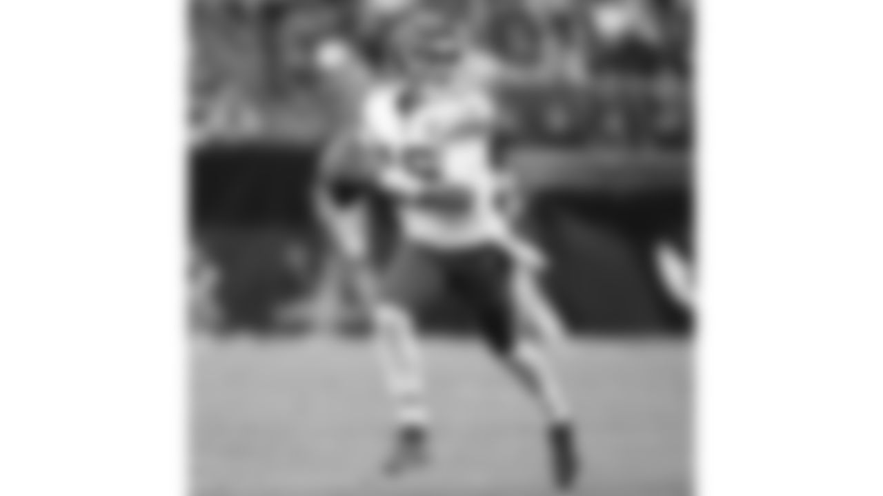 Kansas City Chiefs quarterback Patrick Mahomes (15) in action during an NFL football game against the Arizona Cardinals in Phoenix, AZ on Sunday, September 11, 2022.