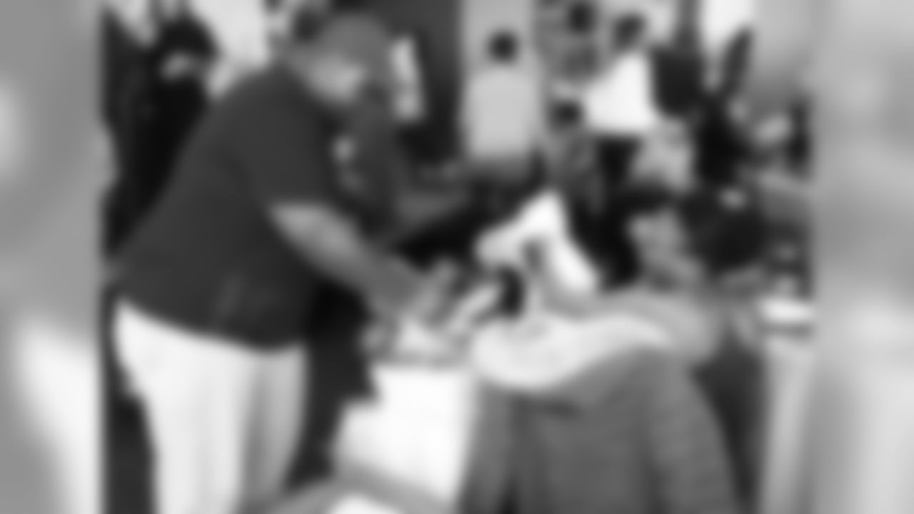 The Chiefs Women's Organization partnered with Operation Shower's mission is to ease the stress of
deployment by hosting baby showers for military families across the country. Their baby showers provide expectant
families with high quality products while recognizing their sacrifices for the country.