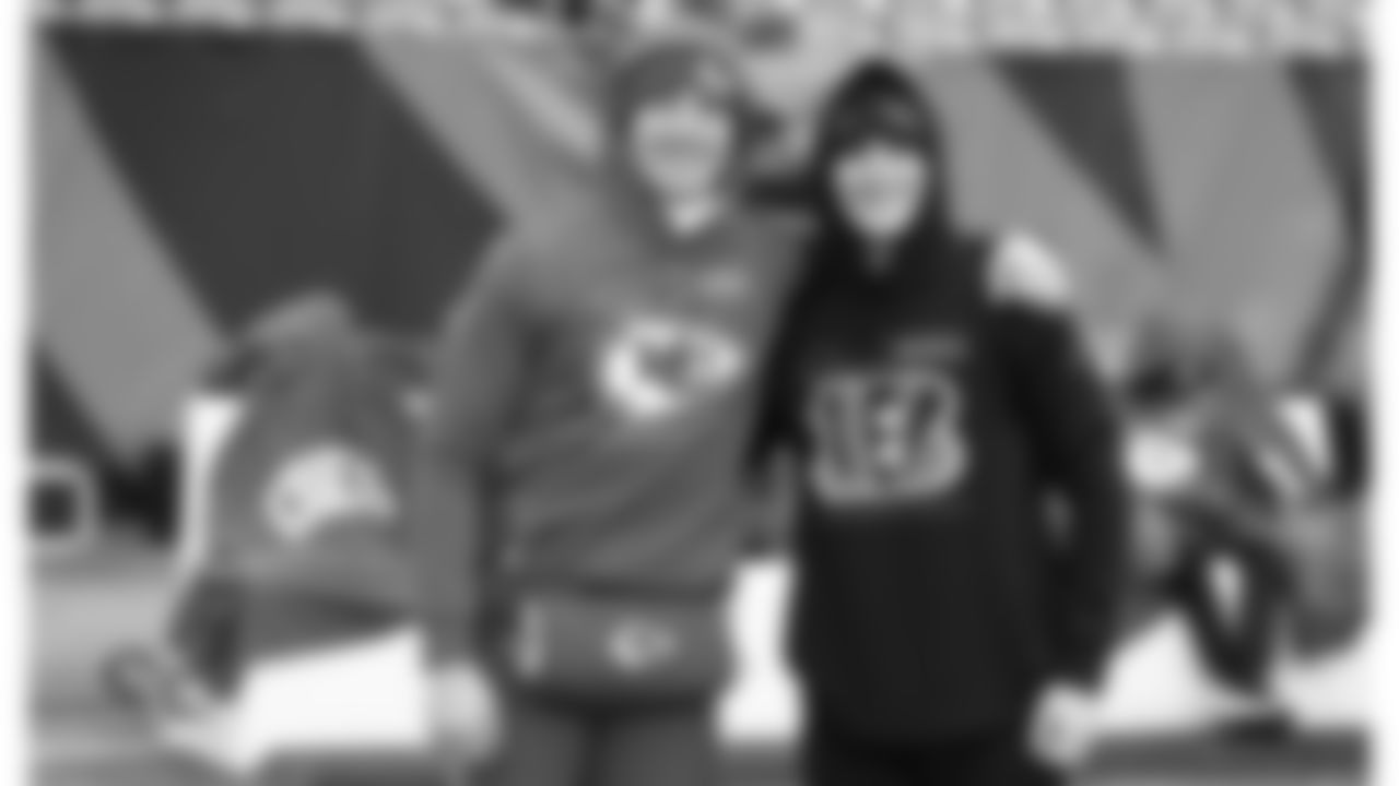 Kansas City Chiefs punter Tommy Townsend (5) prior to an NFL football game against the Cincinnati Bengals, Sunday, January 2, 2022 in Cincinnati.