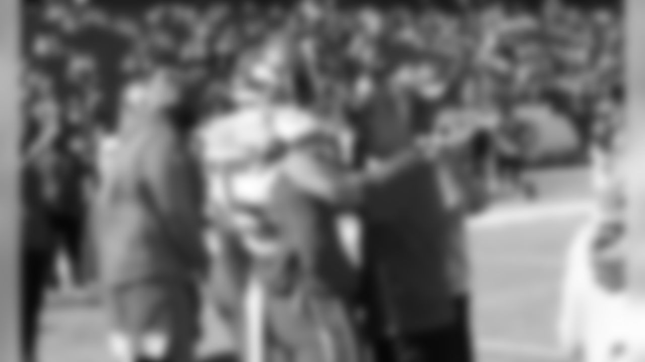 Kansas City Chiefs vs Tennessee Titans at Nissan Stadium, November 10, 2019