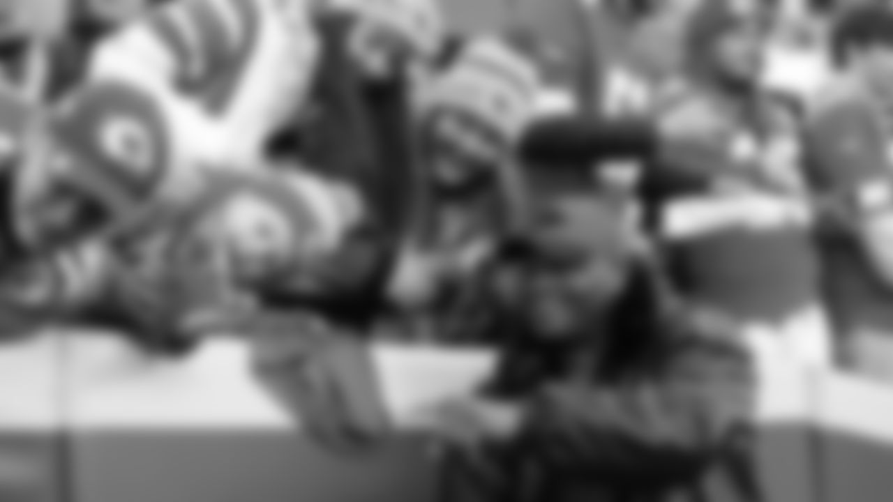 Neil Smith interacts with fans prior to the divisional playoff football game against the Buffalo Bills, Sunday, January 23, 2022 in Kansas City.