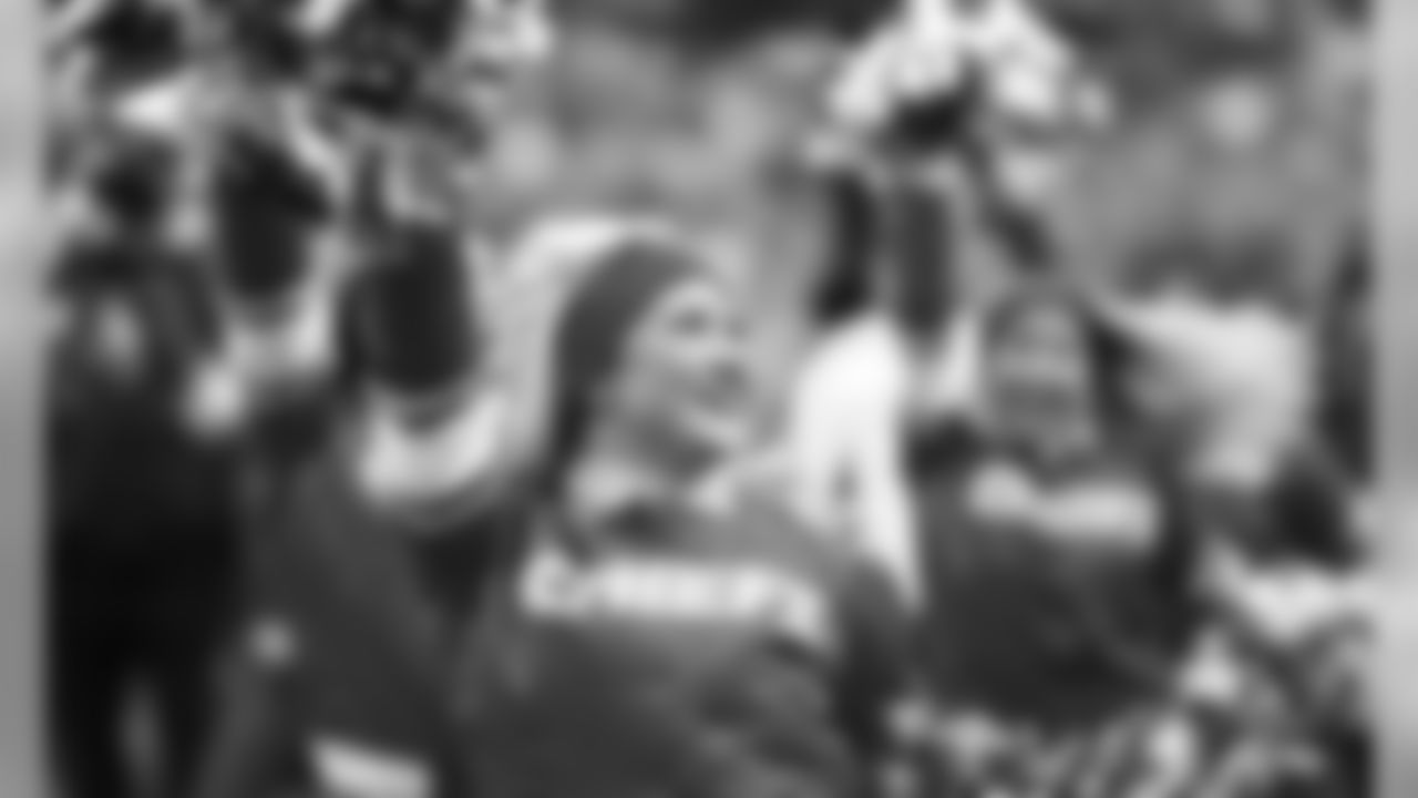 039_2019_CheerChargers