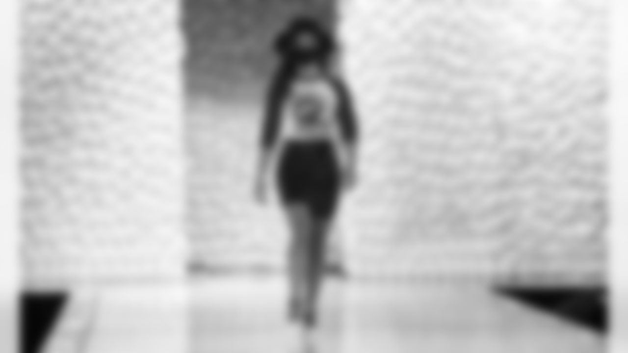 058-2020_ChiefsStyleLounge