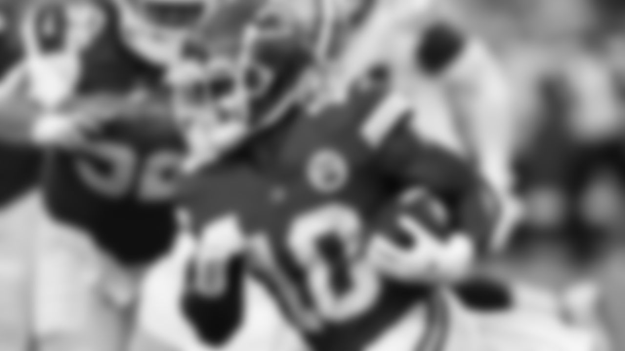 The Kansas City Chiefs face the Green Bay Packers at GEHA Field at Arrowhead Stadium on August 25, 2022
