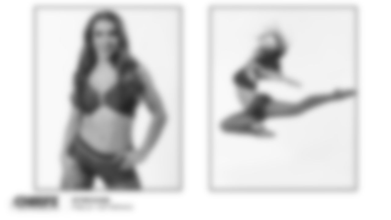 34_Cheer_Stefanie