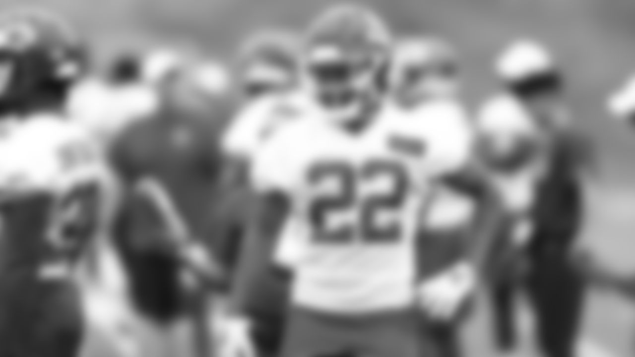 The Kansas City Chiefs participate in day 5 of OTA's.
