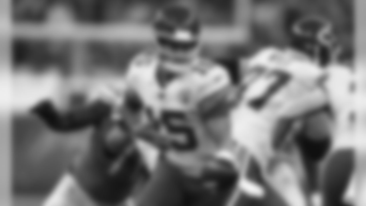 Kansas City Chiefs Quarterback Patrick Mahomes (15) during the game between the Kansas City Chiefs and the Los Angeles Chargers at Estadio Azteca, November 18, 2019