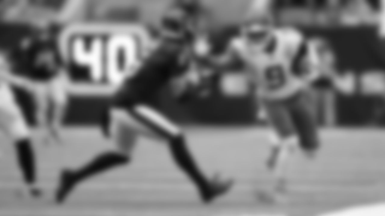 Kansas City Chiefs wide receiver JuJu Smith-Schuster (9) during an NFL football game against the Houston Texans, Sunday, December 18, 2022 in Houston.